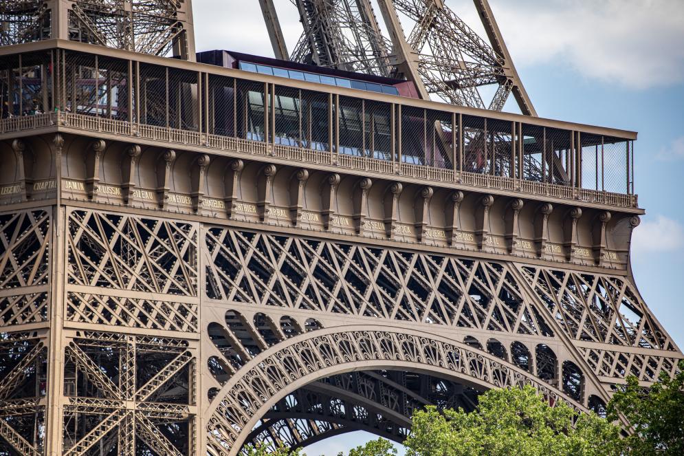 1erétage-tourEiffel-scientifiques-(c) Jérôme Schlichter.jpg 